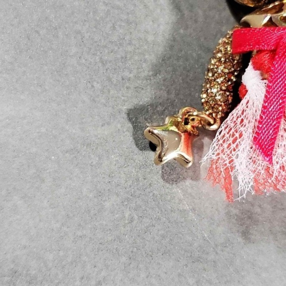 Betsey Johnson Gold‎ Tone Cat Charm Necklace Red White Blue Tutu Star New - Picture 6 of 10